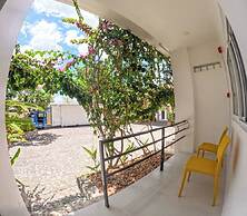 Divers Lodge Plumeria