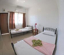 Divers Lodge Plumeria