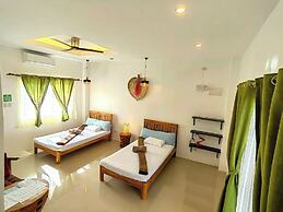 Divers Lodge Plumeria