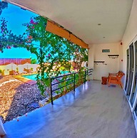 Divers Lodge Plumeria