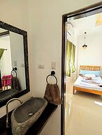 Divers Lodge Plumeria