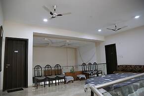 Maninder Home Stay