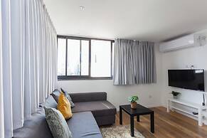 Rothschild Boulevard Prime location 1Bd