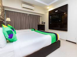 Treebo Laaiba Residency