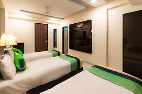 Treebo Laaiba Residency