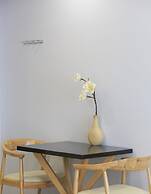 Cityhouse - LightHouse SG