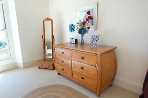 The Retreat - 5 Bedroom House - Horton