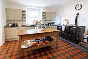 The Retreat - 5 Bedroom House - Horton