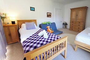 The Retreat - 5 Bedroom House - Horton