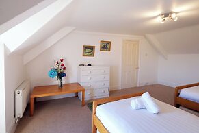 The Retreat - 5 Bedroom House - Horton