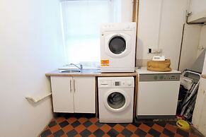 The Retreat - 5 Bedroom House - Horton