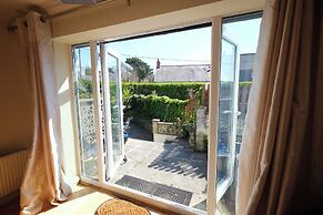 The Retreat - 5 Bedroom House - Horton