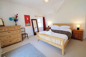 The Retreat - 5 Bedroom House - Horton