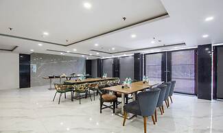 Treebo Royal Comfort