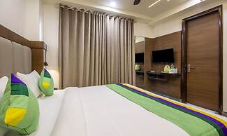 Treebo Royal Comfort