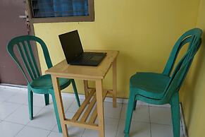 SPOT ON 92665 Yoko Kost Syariah