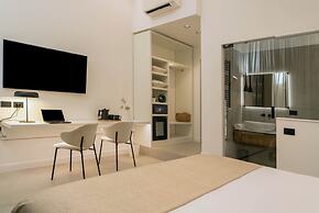 Mamalu Studios and Suites