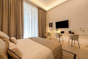 Mamalu Studios and Suites