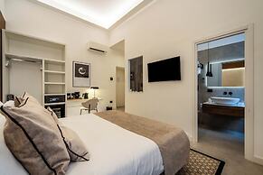 Mamalu Studios and Suites