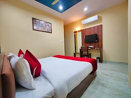 Hotel Ratan Palace by Evara