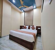 Hotel Ratan Palace by Evara