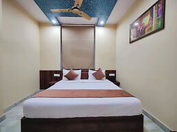 Hotel Ratan Palace by Evara