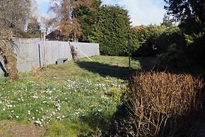 Spacious Cottage With Garden in Kirriemuir Centre