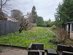 Spacious Cottage With Garden in Kirriemuir Centre