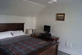 Spacious Cottage With Garden in Kirriemuir Centre