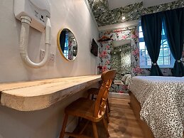 Rest Boutique Portobello