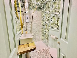 Rest Boutique Portobello