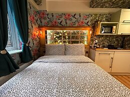 Rest Boutique Portobello