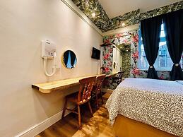 Rest Boutique Portobello