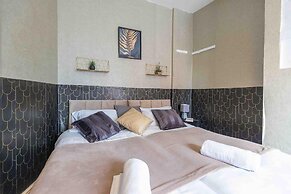 Comfy One Bed Room Flat Near Leeds City Centre