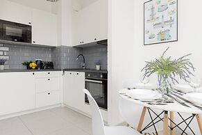 Pet-friendly Prymasa Warsaw by Renters