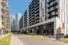 Pet-friendly Prymasa Warsaw by Renters