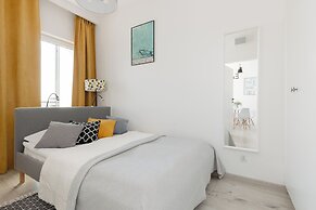 Pet-friendly Prymasa Warsaw by Renters