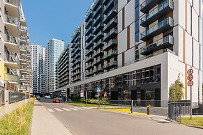 Pet-friendly Prymasa Warsaw by Renters