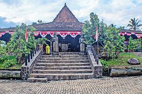Capital O 92681 Randu Mas Hotel & Resort Taman Purbakala