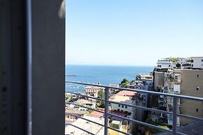 Una Terrazza sul Golfo di Napoli by Wonderful Italy