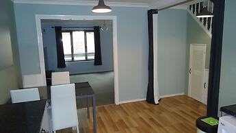 3 bed House Mkt Deeping - nr Peterborough Stamford