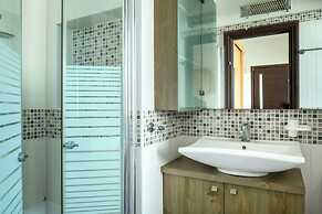 Simple Living in Netanya by Sea N' Rent