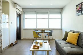 Simple Living in Netanya by Sea N' Rent