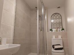 Immaculate 1-bed Apartment on Southsea