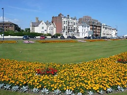 Immaculate 1-bed Apartment on Southsea