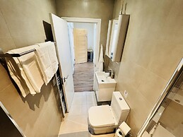 1-bed Apartment in Ealing, 3 Mins From Station