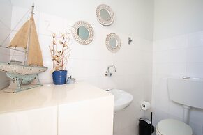 Renaissance City Apartment