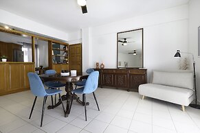 Renaissance City Apartment