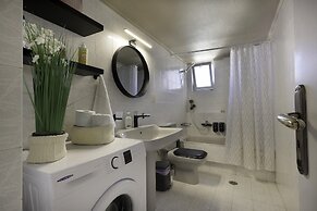 Renaissance City Apartment