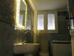 Midtown Homes & studios